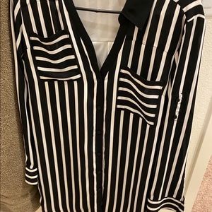 Express dress size M pinstripe black/white
